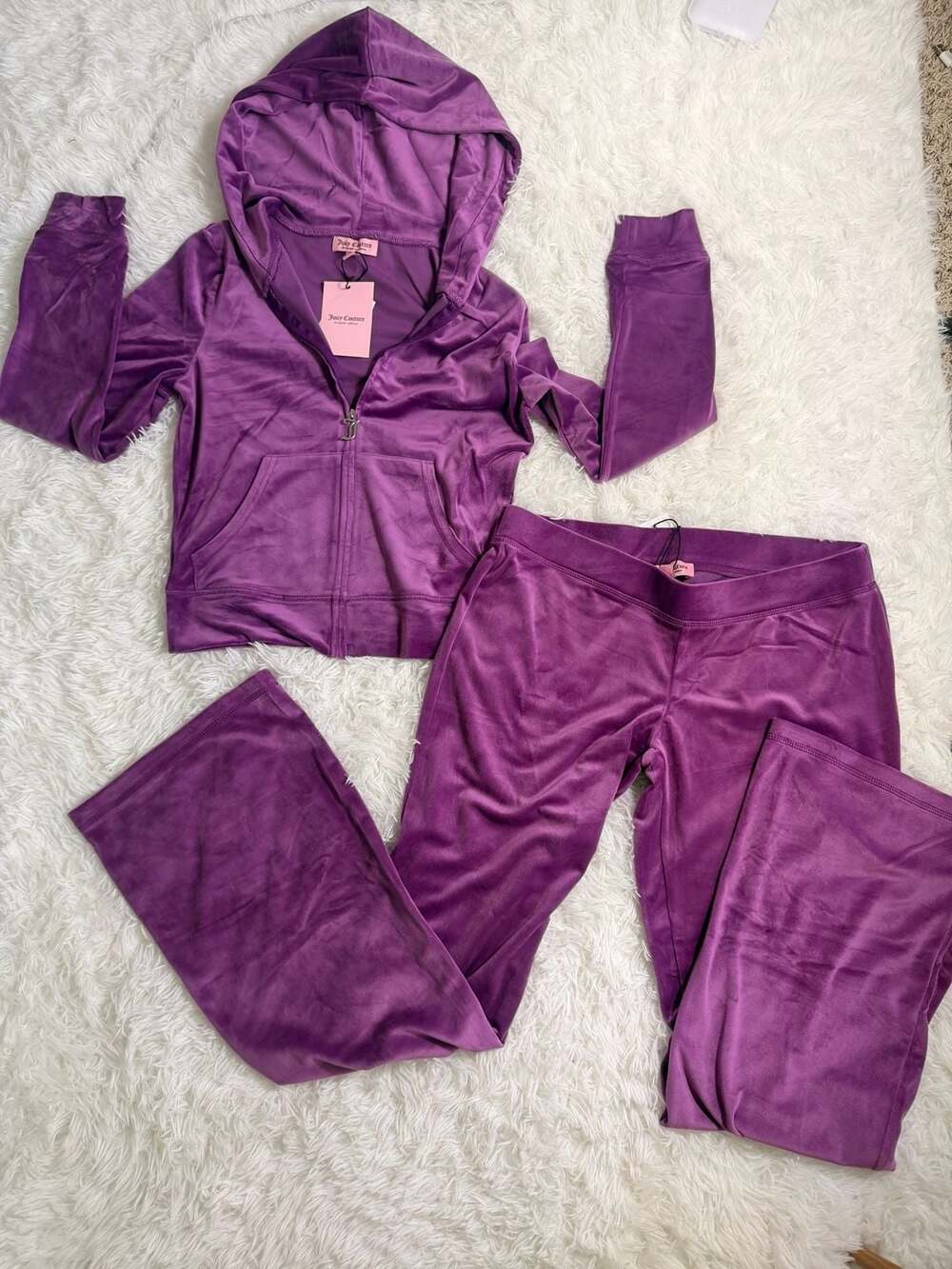 M Juicy Couture OG Big Bling Velour Track Set in Blackberry - Picture 5 of 9